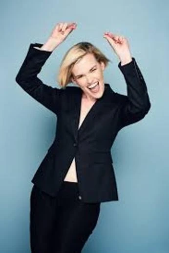 Kari Wahlgren
