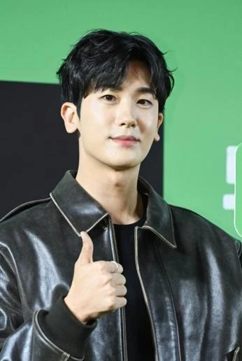Kang Eui-shik